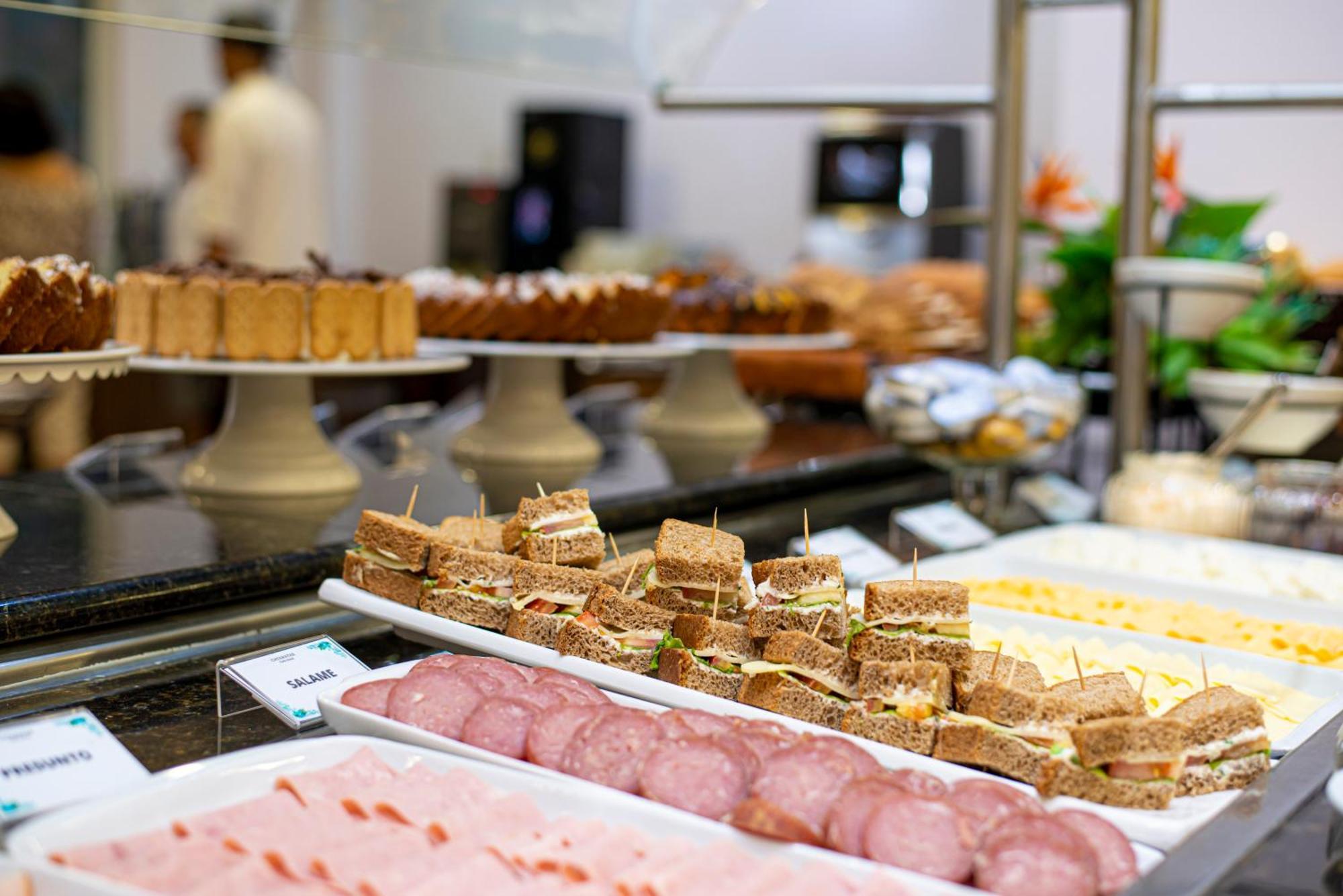 Cataratas Park Hotel E Eventos フォス・ド・イグアス エクステリア 写真